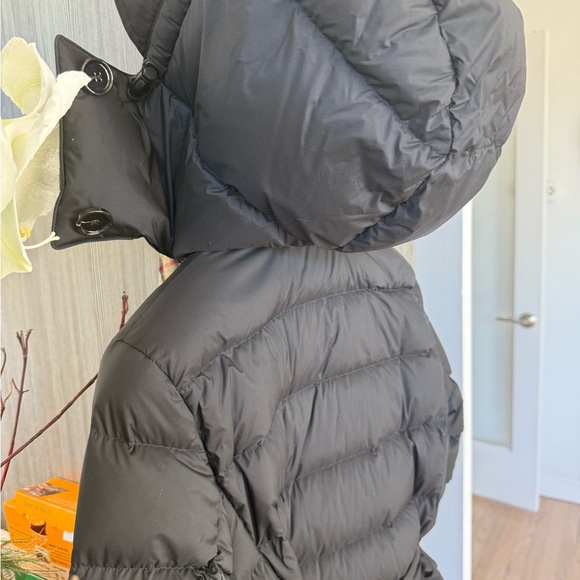 Burberry - Picture 10 of 15